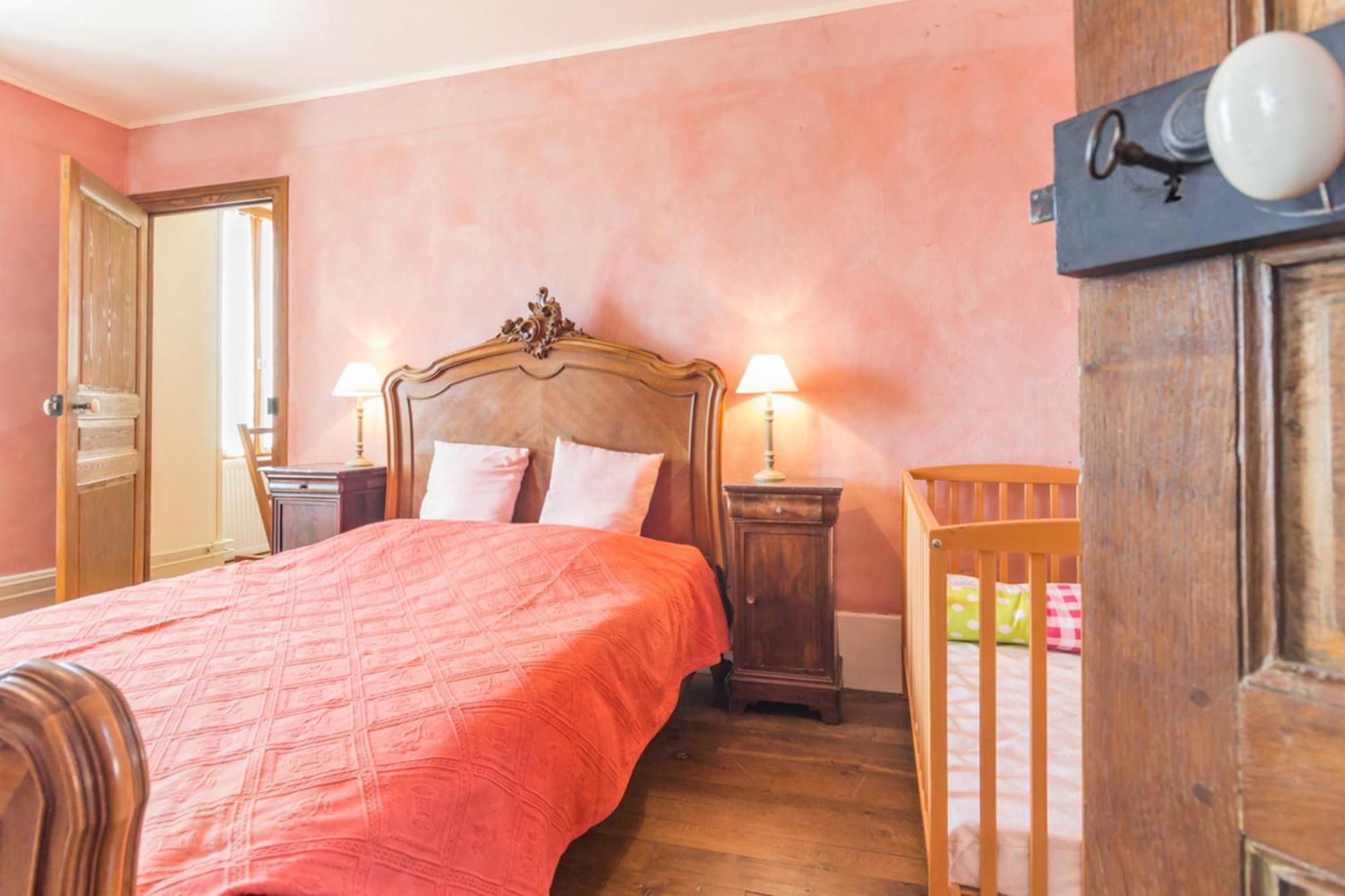 Maison Chaleureuse A Eringes Avec Jardin Et Parking Inclus Exteriér fotografie